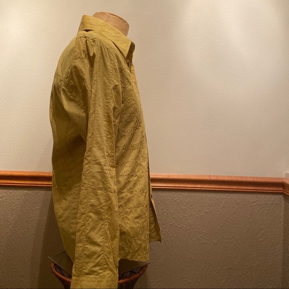 🔥Kenneth Cole ⭐️NWT Limited button down. - Picture 6 of 8